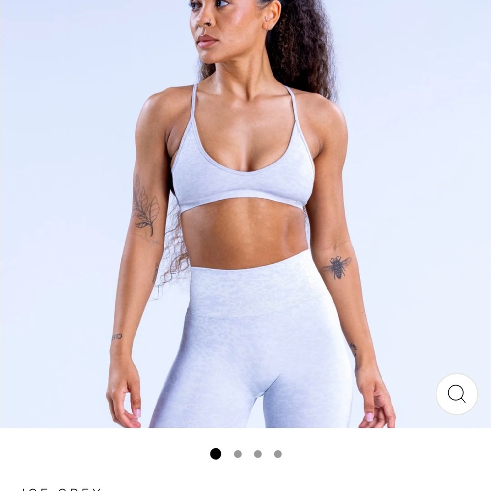 Dfyne Revive sports bra and shorts size small - ice grey